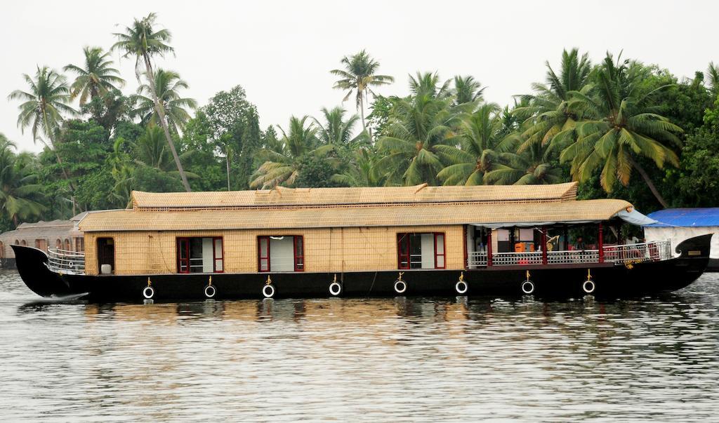 Vaishnav Tours Hotel Alappuzha ห้อง รูปภาพ